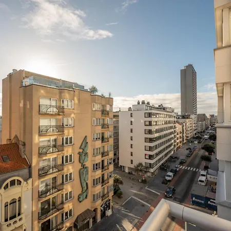 公寓 Bright Modern With Balcony 奥斯滕德