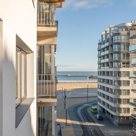 Bright Modern With Balcony Apartamento Ostend